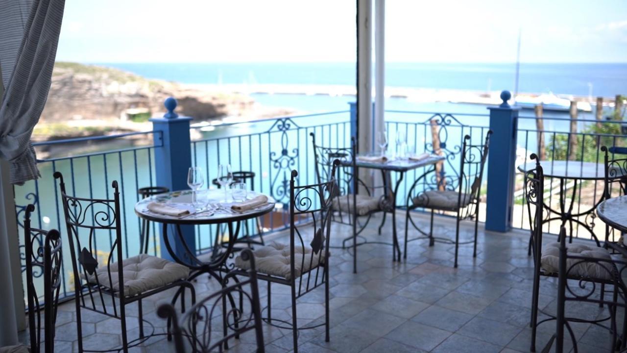 Hotel Isolabella Ventotene Exterior foto