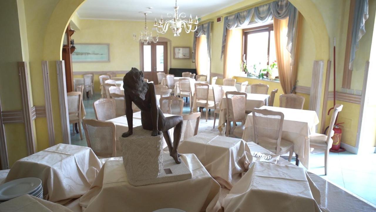Hotel Isolabella Ventotene Exterior foto